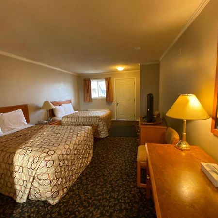 Aspen Motor Inn Drayton Valley Exterior photo