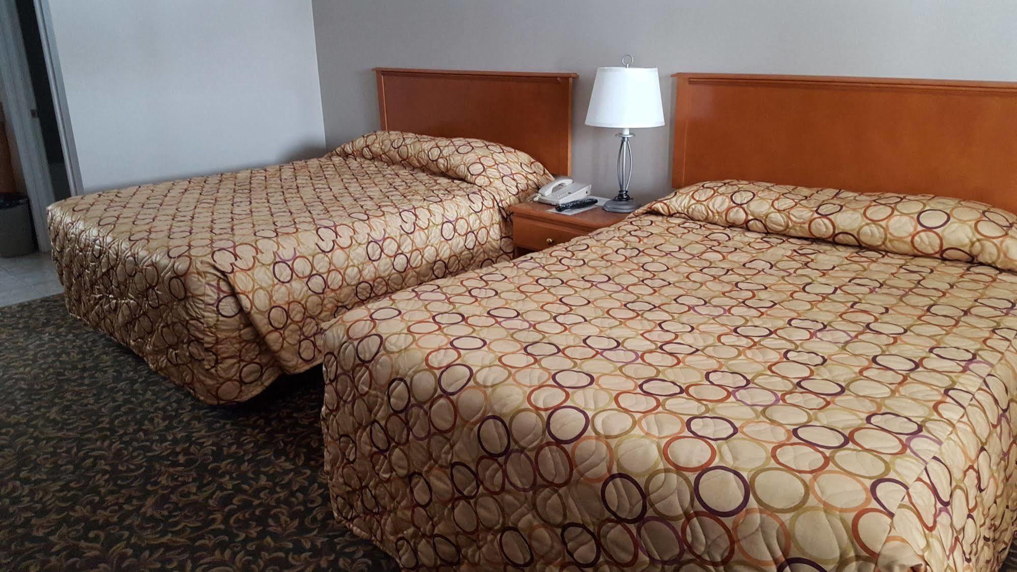Aspen Motor Inn Drayton Valley Exterior photo